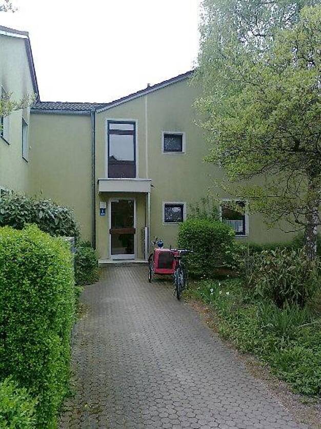 Wohnung zur Miete 1.440 € 3,5 Zimmer 92,9 m² 1. Geschoss frei ab 09.08.2025 Karolinenweg 1 Ismaning Ismaning 85737