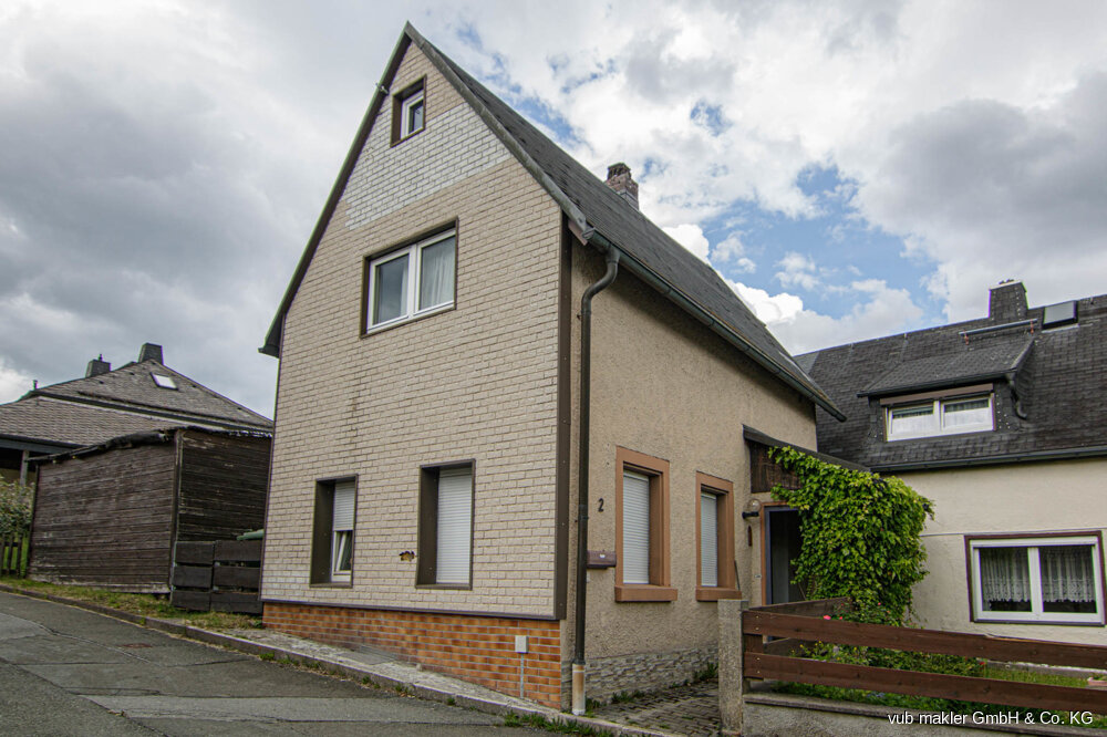 Einfamilienhaus zum Kauf 39.000 € 2 Zimmer 50 m²<br/>Wohnfläche 55 m²<br/>Grundstück Enchenreuth Helmbrechts 95233