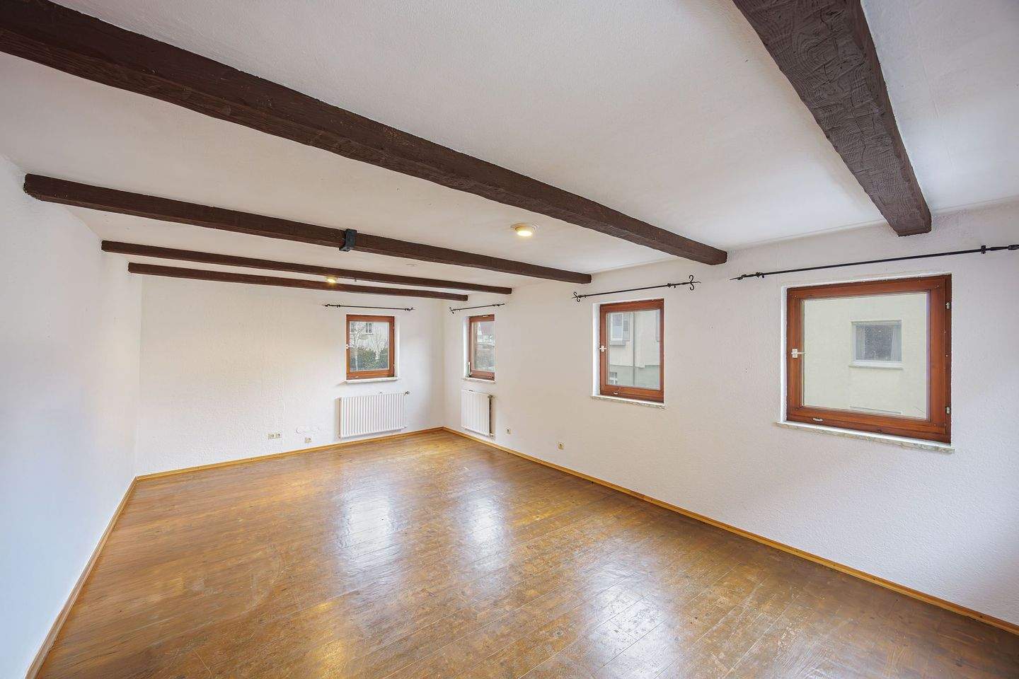 Einfamilienhaus zum Kauf - Ansicht 2