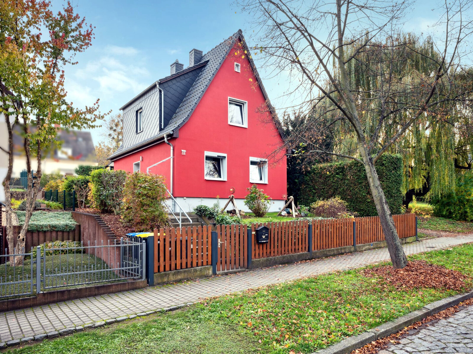 Einfamilienhaus zum Kauf 237.000 € 3 Zimmer 90 m²<br/>Wohnfläche 444 m²<br/>Grundstück Naumburg Naumburg 06618