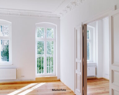 Wohnung zum Kauf 73.300 € 3 Zimmer 82 m² Sollstedt Sollstedt 99759