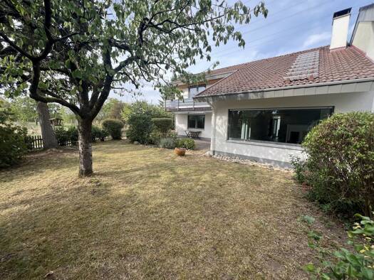 Doppelhaushälfte zur Miete 2.000 € 4,5 Zimmer 175 m² 441 m² Grundstück Haltingen Weil am Rhein 79576