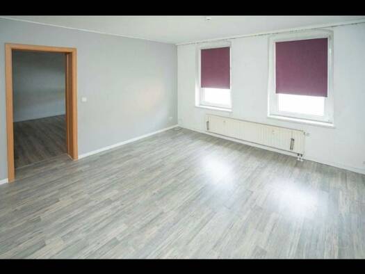 Wohnung zur Miete 408 € 3 Zimmer 68 m² Geschoss 1/2 frei ab 01.04.2026 Staßfurt 39418