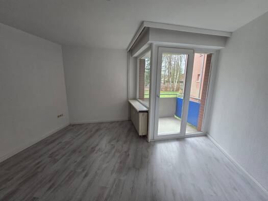 Wohnung zur Miete 400 € 1 Zimmer 28 m² frei ab sofort Schleswiger Damm 194 Schnelsen Hamburg 22457