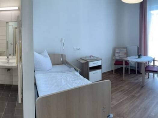 Wohnung zum Kauf provisionsfrei 189.900 € 1 Zimmer 46 m² Burgweinting-Harting Regensburg 93055