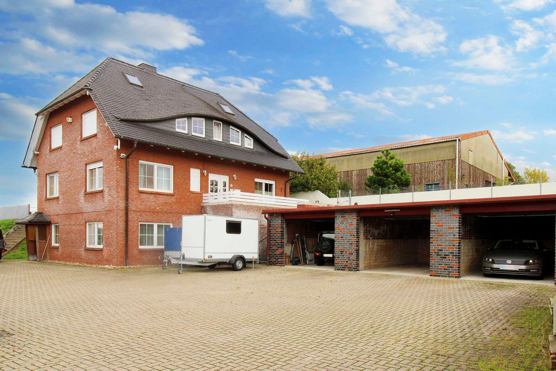 Immobilie zum Kauf als Kapitalanlage geeignet 849.000 € 12 Zimmer 654 m²<br/>Fläche 3.000,1 m²<br/>Grundstück Lutter Lutter am Barenberge 38729