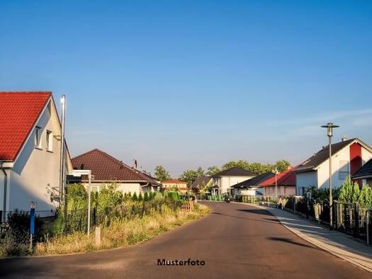 Mehrfamilienhaus zum Kauf als Kapitalanlage geeignet 224.220 € 9 Zimmer 181 m² 722 m² Grundstück Burg Hannersdorf 7473