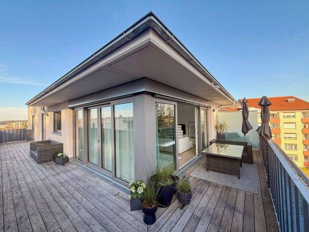 Penthouse zum Kauf provisionsfrei 569.000 € 3 Zimmer 106 m² 4. Geschoss Hofer Straße 15 Traunreut 83301