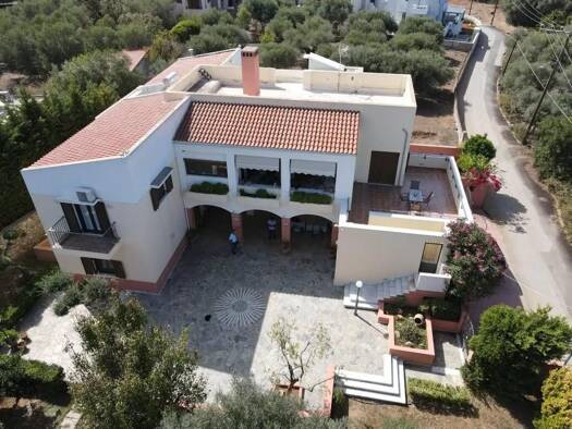 Haus zum Kauf 650.000 € 6 Zimmer 358 m² 1.500 m² Grundstück Kreta Municipality of Rethymnon 741 00