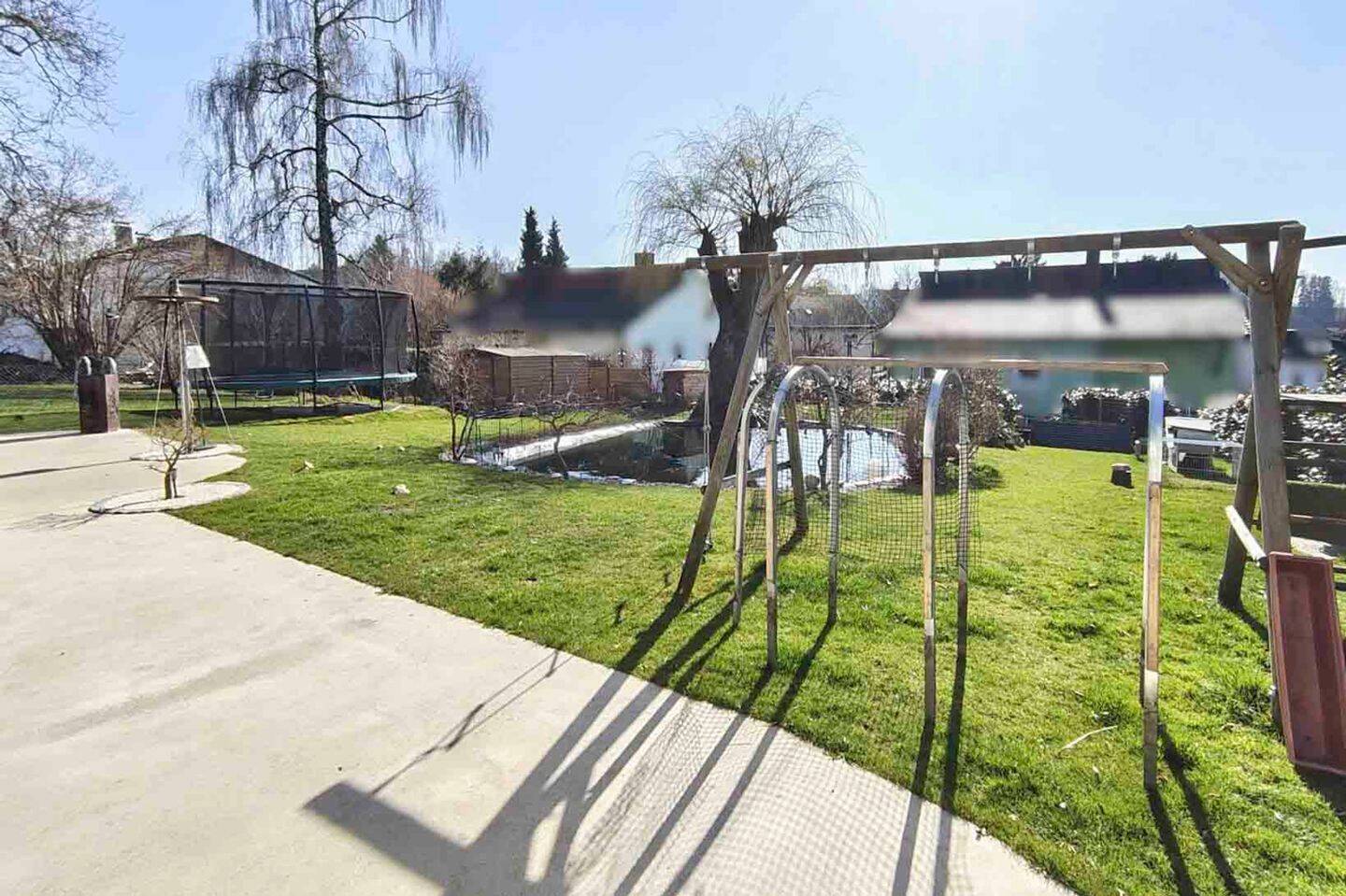 Immobilie in Velden - Großzügiges Familienidyll mit Badeteich, Gartenparadies & viel Potenzial - Bild 2