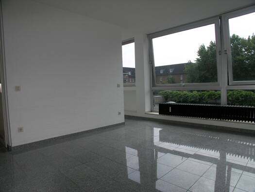 Wohnung zur Miete 390 € 1 Zimmer 26 m² 2. UG frei ab sofort Sülz Köln 50937