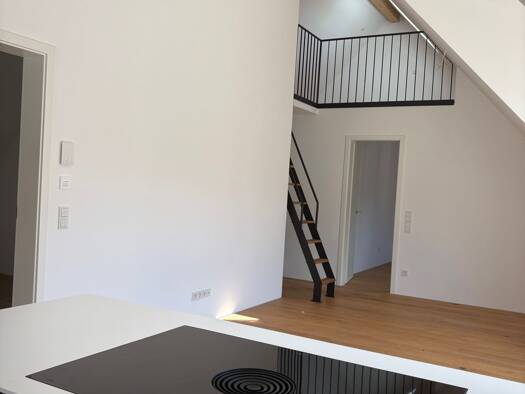 Maisonette zur Miete 1.900 € 4 Zimmer 85 m² Geschoss 1/2 frei ab 01.10.2026 Ramersdorf-Perlach München 81671