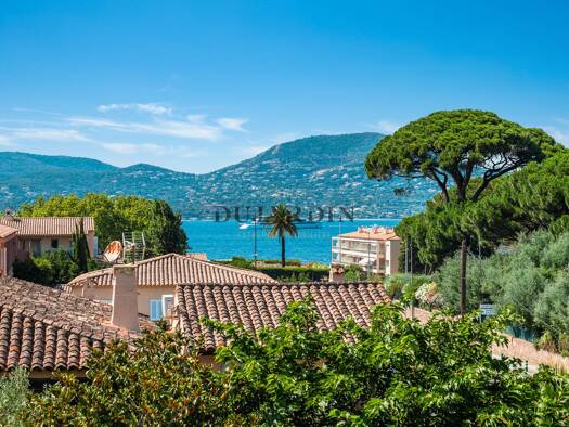 Villa zum Kauf 5.800.000 € 6 Zimmer 200 m² 1.083 m² Grundstück Avenue Paul Roussel 42 Port de Saint-Tropez Saint-Tropez 83990