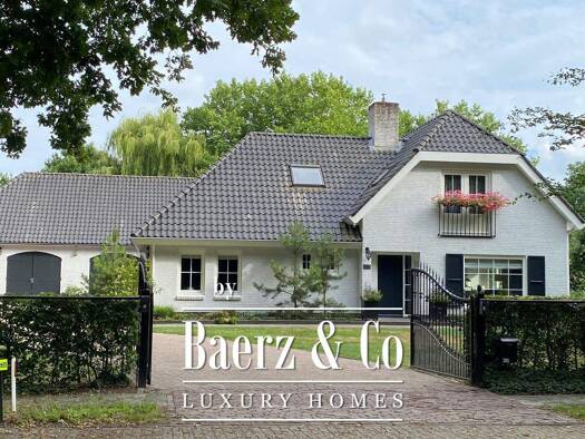 Villa zum Kauf 1.575.000 € 5 Zimmer 182 m² 9.523 m² Grundstück oude liesboslaan 265 breda 4839 AC