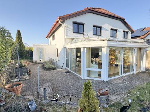 Doppelhaushälfte zum Kauf 598.000 € 4 Zimmer 121,2 m² 549 m² Grundstück Görsroth Hünstetten / Görsroth 65510