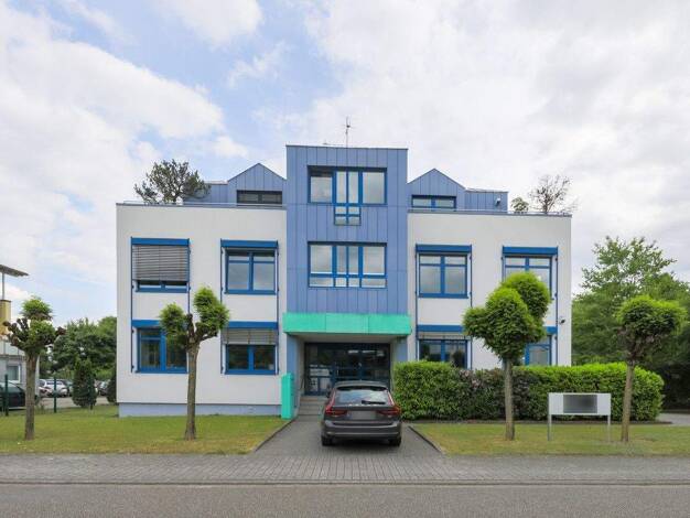 Bürogebäude zur Miete 8.186 € 597 m² Bürofläche teilbar ab 135 m² Hügelsheim 76549