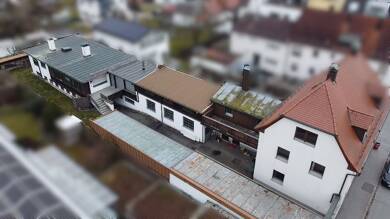 Haus zum Kauf 620.000 € 9 Zimmer 247 m² 680 m² Grundstück frei ab sofort Eichenstr. 18 Wolfgang Landshut 84032