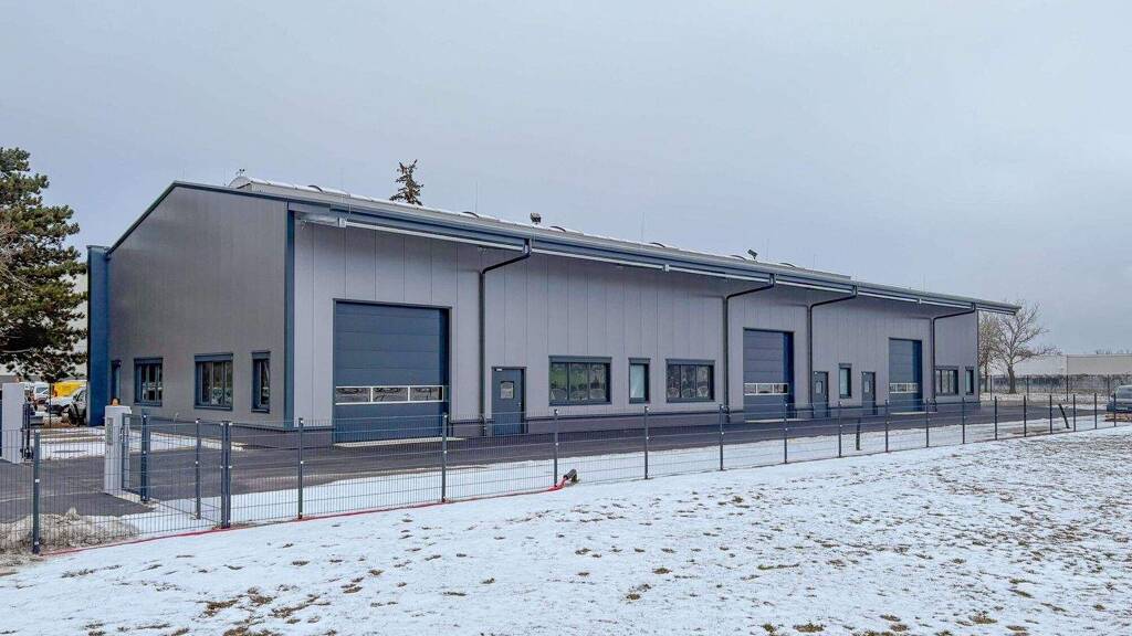 Produktionshalle zur Miete - Erstbezug 9,50 € 260 m² Lagerfläche Wien 1210