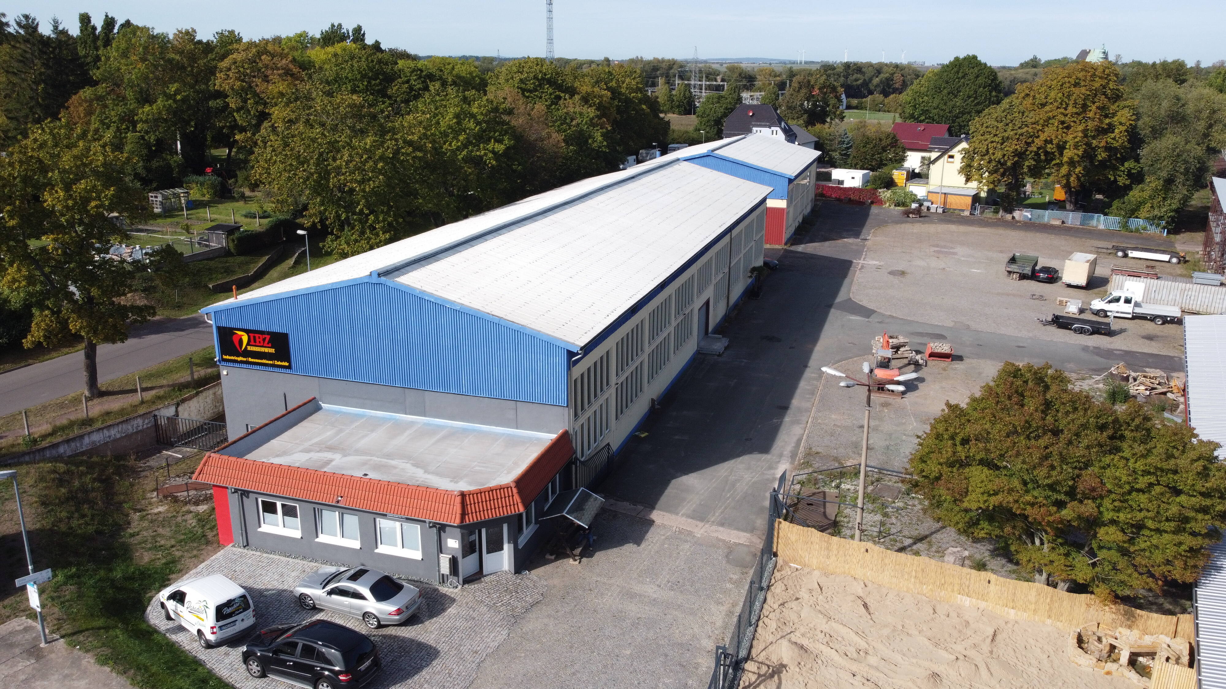 Produktionshalle zur Miete 1.800 m²<br/>Lagerfläche von 600 m² bis 1.800 m²<br/>Teilbarkeit Gothaer Straße 21 d Ohrdruf 99885