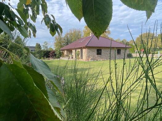 Einfamilienhaus zum Kauf 625.000 € 4 Zimmer 135 m² 4.454 m² Grundstück Zweedorf Bastorf OT Zweedorf 18230