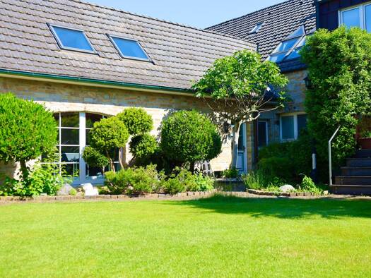 Mehrfamilienhaus zum Kauf 690.000 € 7 Zimmer 322 m² 1.590 m² Grundstück frei ab sofort Hönnepel Kalkar 47546
