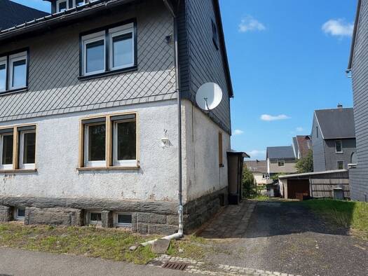 Einfamilienhaus zum Kauf 89.000 € 6 Zimmer 147 m² 349 m² Grundstück Steinheid 98724