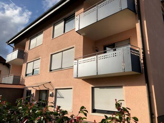 WG-Zimmer zur Miete 695 € 3,5 Zimmer 80 m² Geschoss 2/4 frei ab 01.05.2026 Stadtprozelten 97909