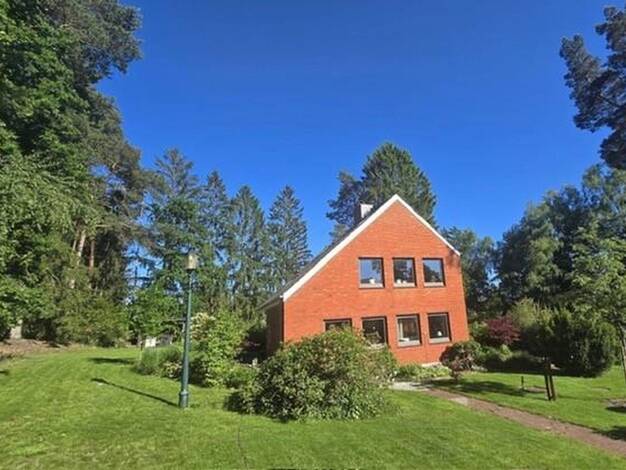 Einfamilienhaus zur Miete 2.450 € 6 Zimmer 175 m² 2.500 m² Grundstück Bendestorf 21227