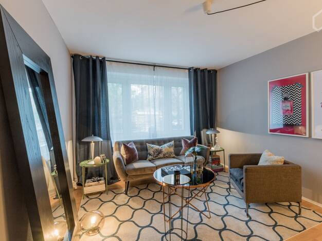 Wohnung zur Miete Wohnen auf Zeit 1.900 € 2 Zimmer 55 m² frei ab sofort Mitte Berlin 10115