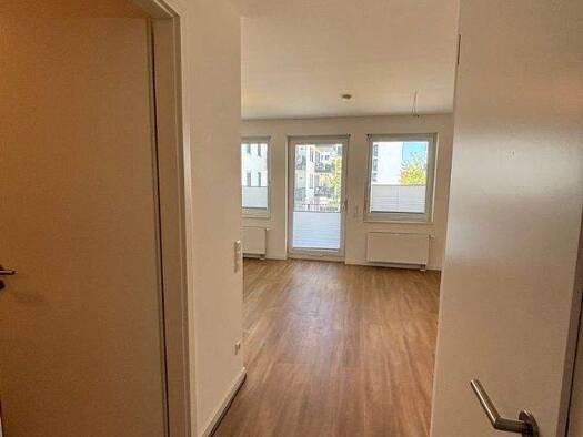 Wohnung zur Miete 725 € 1 Zimmer 42,2 m² 3. Geschoss Rathausgasse 6 Schönefeld Schönefeld 12529