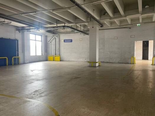Lagerhalle zur Miete 7,50 € 130 m² Lagerfläche Wels Wels 4600