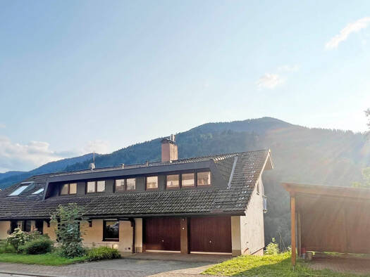 Mehrfamilienhaus zum Kauf 14 Zimmer 325 m² 1.308 m² Grundstück frei ab sofort Simonswald 79263