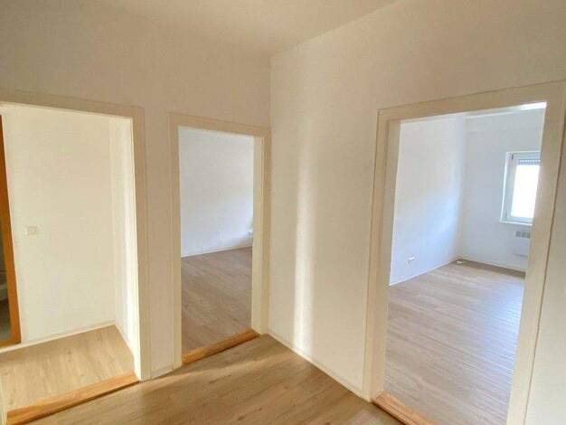 Wohnung zur Miete 1.050 € 3 Zimmer 85 m² 2. Geschoss Ettlingen 76275