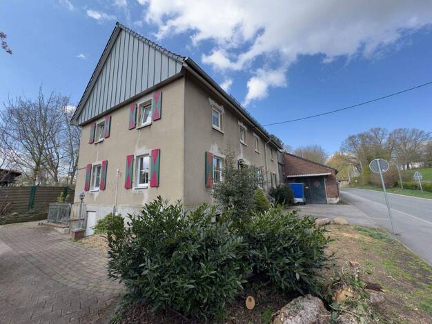 Einfamilienhaus zum Kauf 299.000 € 10 Zimmer 180 m² 1.664 m² Grundstück Kessebüren Unna 59427