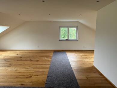 Wohnung zum Kauf 394.000 € 3 Zimmer 113 m² Dachgeschoss, 2. Geschoss frei ab sofort Lützelburg Lützelburg 86456