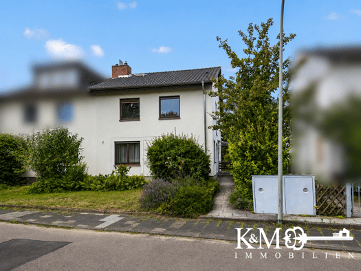 Doppelhaushälfte zum Kauf 679.000 € 6 Zimmer 120 m² 427 m² Grundstück Hofheim Hofheim am Taunus 65719