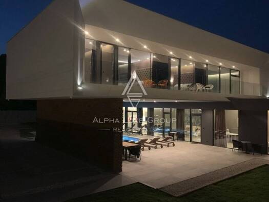 Einfamilienhaus zum Kauf 1.380.000 € 5 Zimmer 429 m² Ližnjan Ližnjan 52204