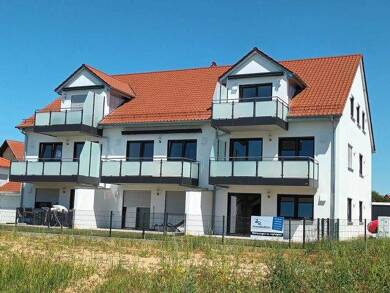 Wohnung zur Miete 880 € 3 Zimmer 82 m² 1. Geschoss Schillerstr. 5 Langenmosen Langenmosen 86571