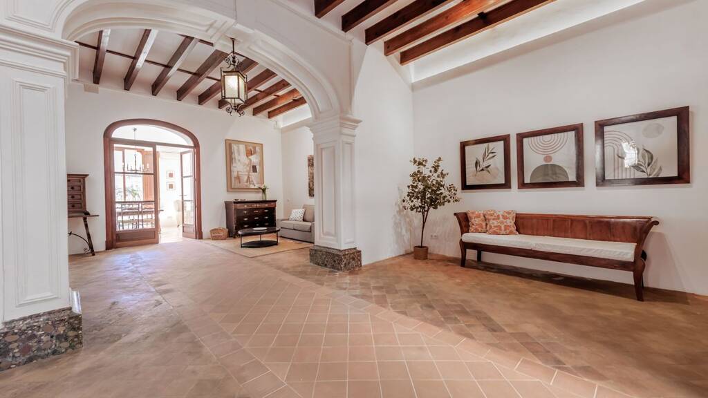 Stadthaus zum Kauf provisionsfrei 1.450.000 € 15 Zimmer 712 m² 420 m² Grundstück Sant Joan 07240