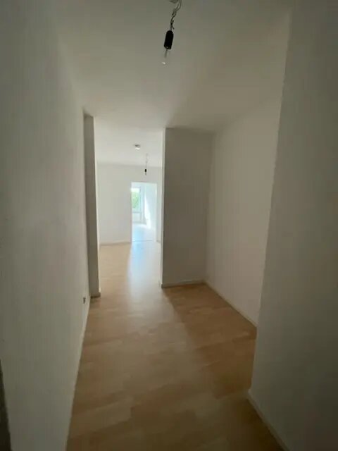 Wohnung zur Miete 700 € 3 Zimmer 87 m²<br/>Wohnfläche ab sofort<br/>Verfügbarkeit Sankt-Helena-Weg Aichach Aichach 86551