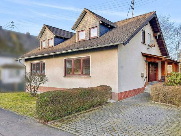 Einfamilienhaus zum Kauf 199.000 € 5,5 Zimmer 150 m² 1.000 m² Grundstück Elkenroth 57578