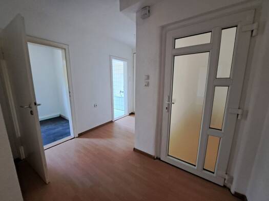 Wohnung zur Miete 500 € 4 Zimmer 83 m² 1. Geschoss frei ab sofort Brunnenthal Köditz 95189