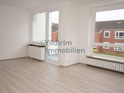 Wohnung zur Miete 830 € 3 Zimmer 82 m² 1. Geschoss Cuxhaven 27472