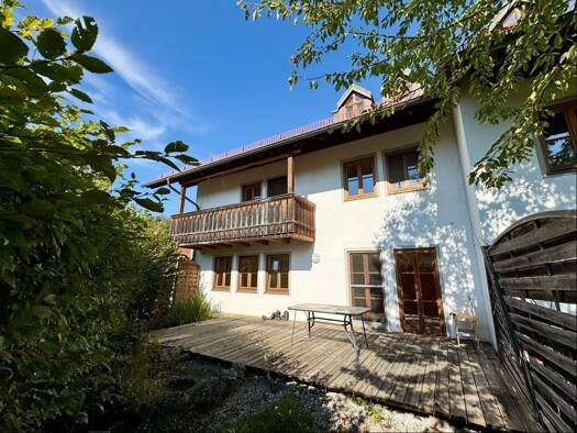 Doppelhaushälfte zum Kauf 569.000 € 6 Zimmer 200 m² 651 m² Grundstück Tittmoning Tittmoning 84529