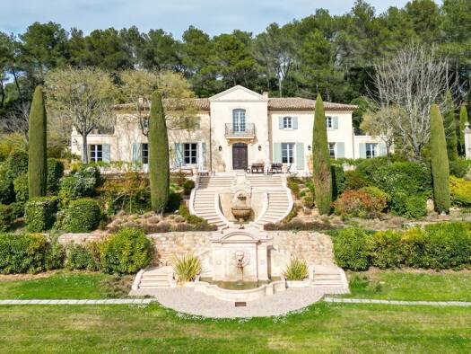 Einfamilienhaus zum Kauf 8.800.000 € 16 Zimmer 500 m² 56.000 m² Grundstück Pont de l'Arc Aix-en-Provence 13100