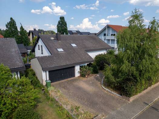 Einfamilienhaus zum Kauf 650.000 € 6,5 Zimmer 250 m² 880 m² Grundstück Wiesental Waghäusel 68753