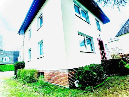 Einfamilienhaus zum Kauf 685.000 € 5 Zimmer 150 m² 800 m² Grundstück frei ab 01.02.2026 Lurup Hamburg 22549