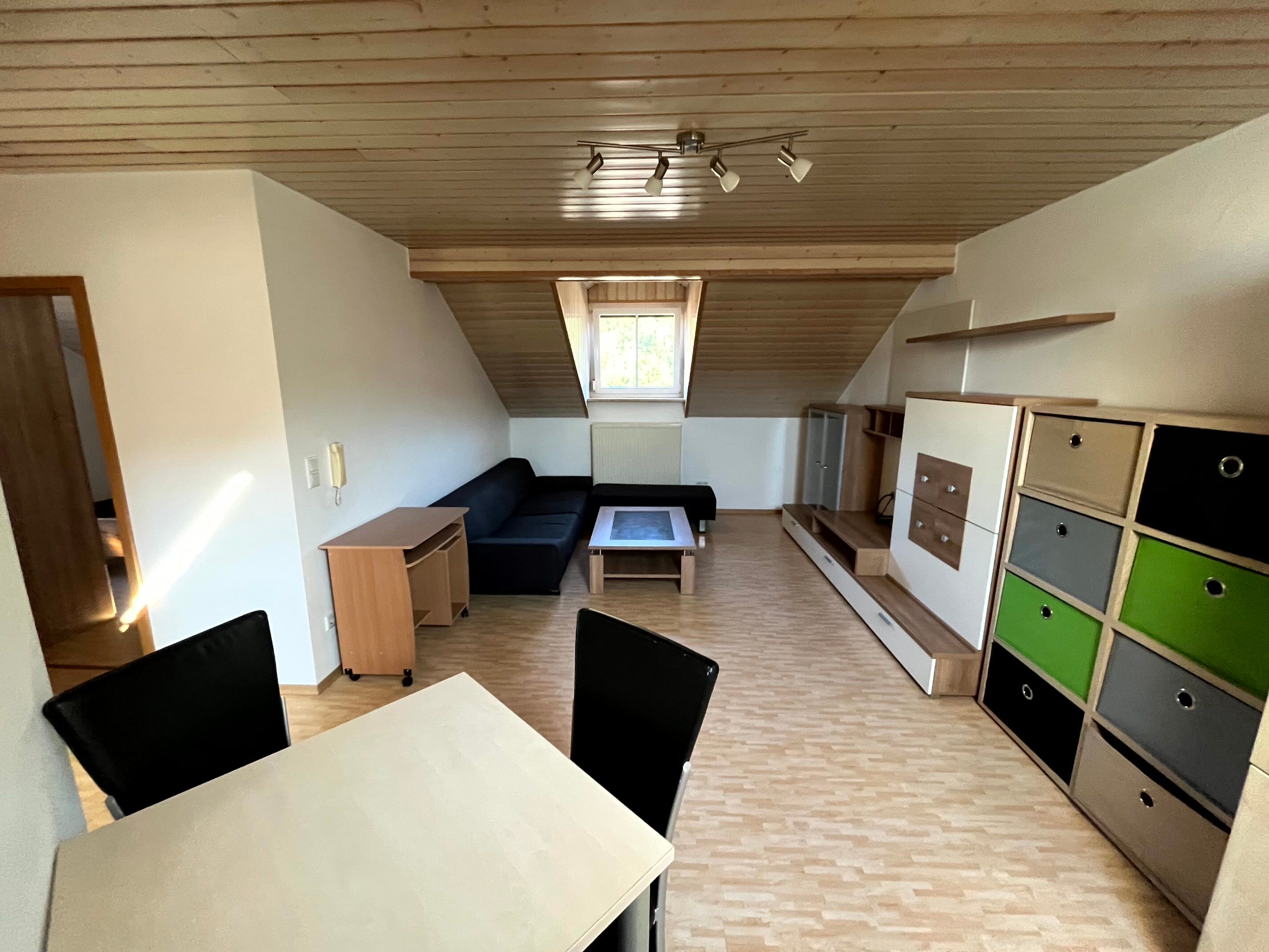 Wohnung zur Miete 390 € 2 Zimmer 41 m²<br/>Wohnfläche 2.<br/>Geschoss ab sofort<br/>Verfügbarkeit Angerstraße 25 Töging Dietfurt an der Altmühl 92345