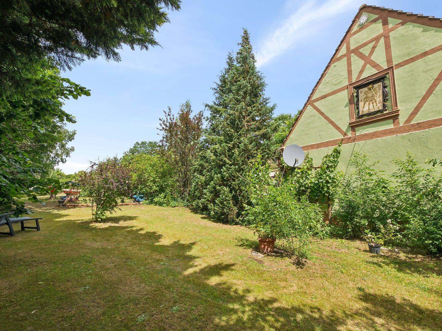 Einfamilienhaus zum Kauf – další
