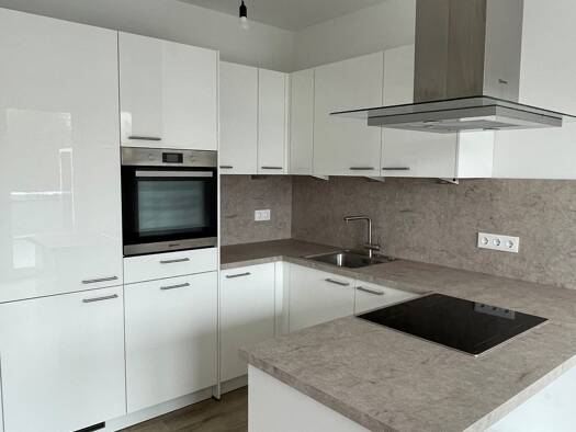 Penthouse zur Miete - Erstbezug 1.338 € 3 Zimmer 79,7 m² frei ab sofort Innenstadt Neumünster 24534